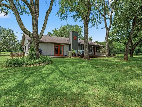2nd image of 6146 County Road 334