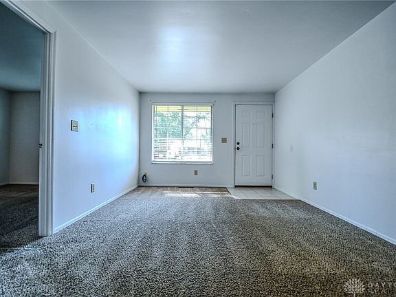 3rd image of 7971 Thistlewood Ct