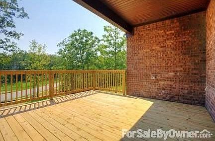 Partially Covered Deck : 14 X19