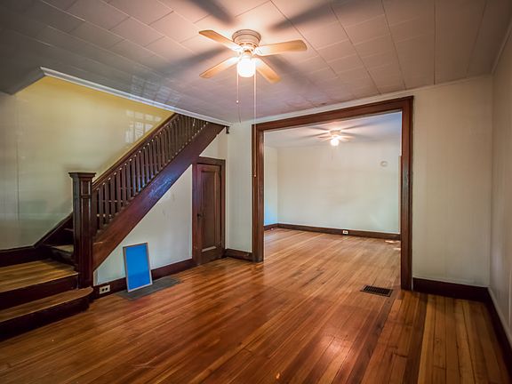 2nd image of 14 Clifton Ave