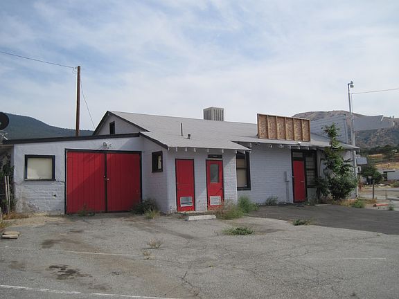 3rd image of 3864 And 3876 Lake Isabella Blvd