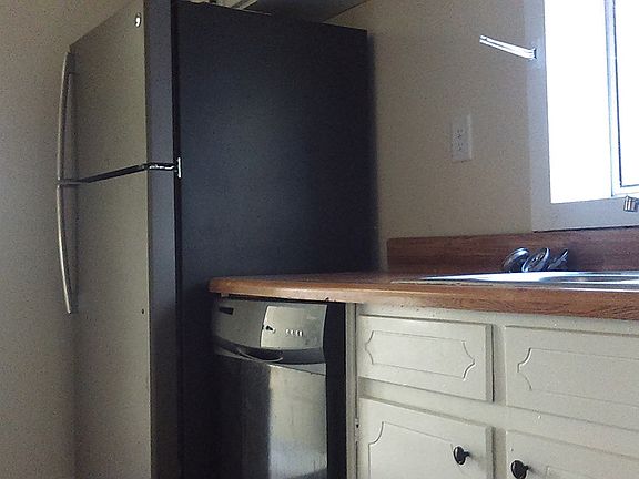 2nd image of 1356 Old Milstead Rd NW