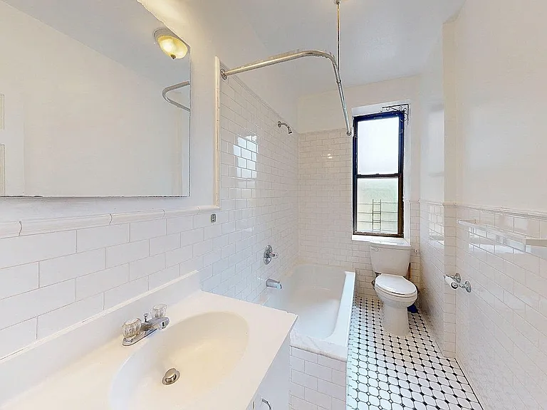 596 Edgecombe Ave #3A — Photo 4