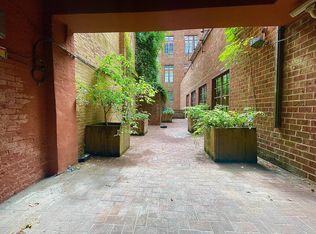 449 W 44th St APT C, New York, NY 10036