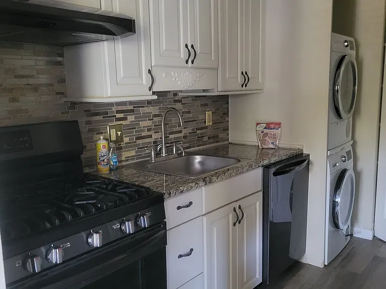 2906 State Hill Rd #G16 — Photo 13