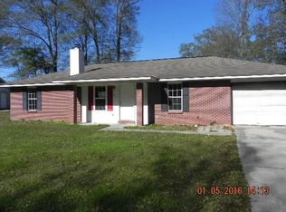 1807 Choctaw St, Hattiesburg, MS 39401