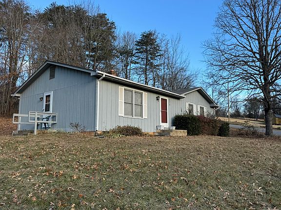 2nd image of 275 Rolling Hill Dr