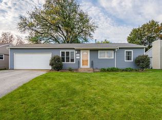 722 40th Ave, East Moline, IL 61244