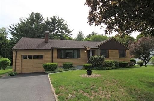1st image of 215 Wildwood St