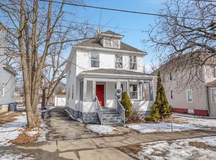 328 Helmholz Ave, Waukegan, IL 60085