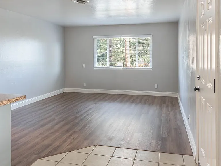 260 E Lassen Ave #4 — Photo 5