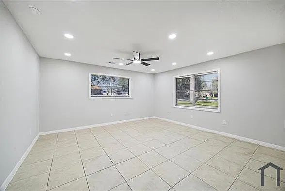4 bed, 1884 sqft, $2,250 — Photo 3