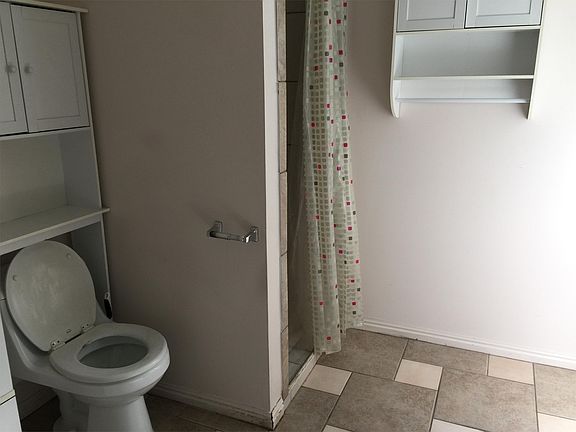 5th image of 6473 Eastbrook Dr