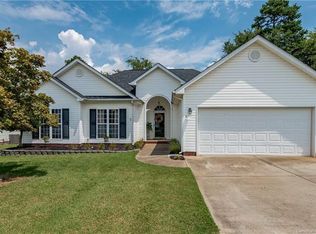 3008 Hemby Commons Pkwy #32, Indian Trail, NC 28079