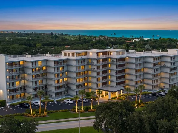 935 E Causeway Blvd APT 303, Vero Beach, FL 32963