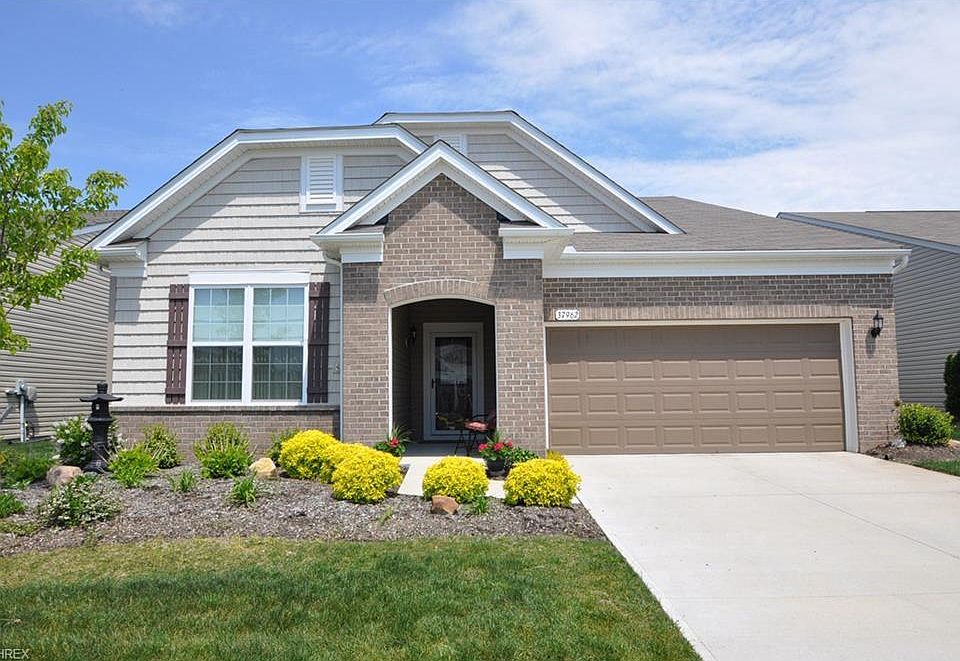 1st image of 37962 Dakota Dr