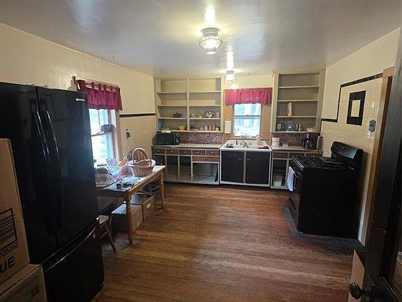 5th image of 8644 Lumbard Lane
