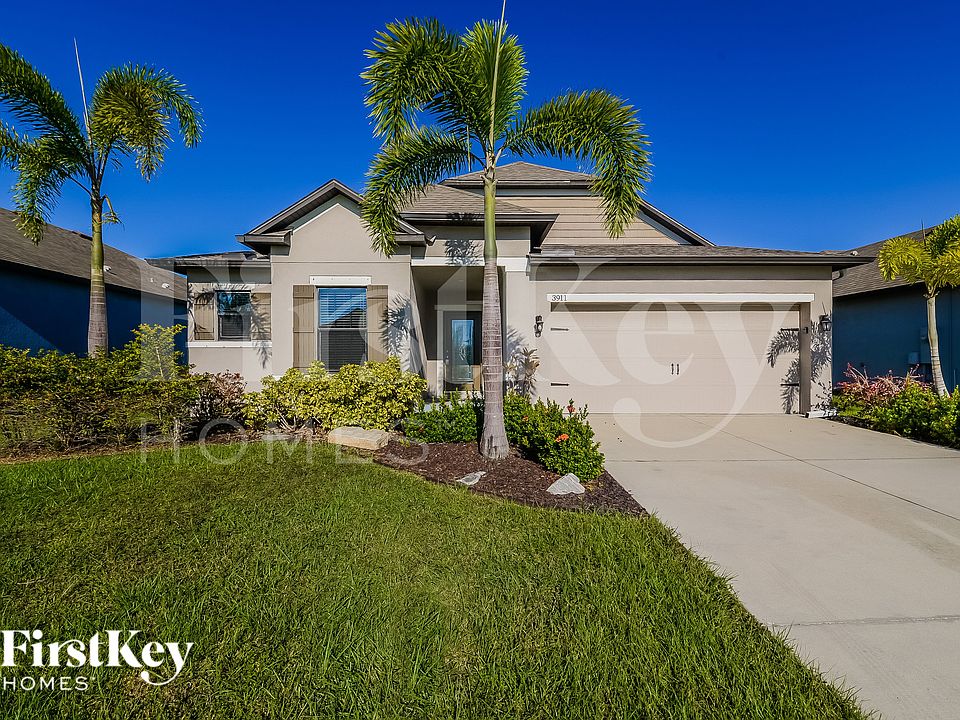 1st image of 3911 Willow Walk Dr