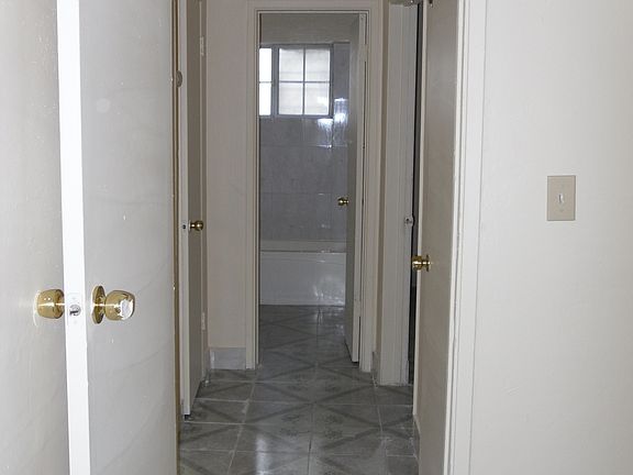 3rd image of 5249 Rex Ave