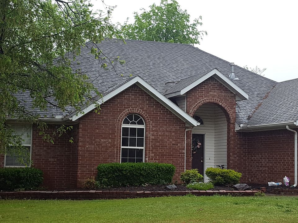 1st image of 608 Shady Acres Ln