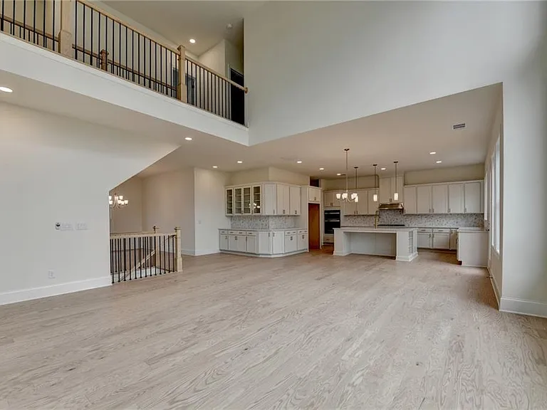 2471 Stewart Rd — Photo 33