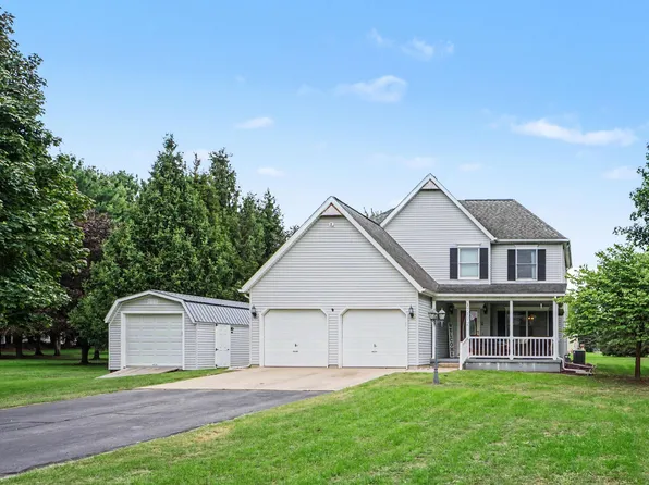 17172 Cherokee Trl, Three Rivers, MI 49093