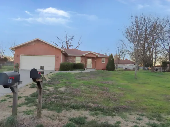411 N Kyle Avenue, Republic, MO 65738