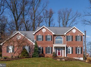 370 Martins Rd, Reading, PA 19608