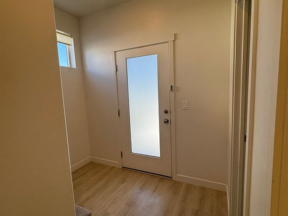 3rd image of 776 W Bronze Leaf Rd