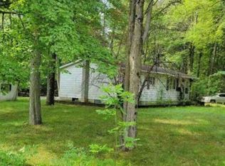 2514 E Bevens Rd, Caro, MI 48723