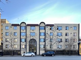 1515 W Morse Ave APT 502, Chicago, IL 60626