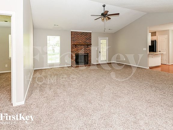 5th image of 2501 Oak Leigh Dr