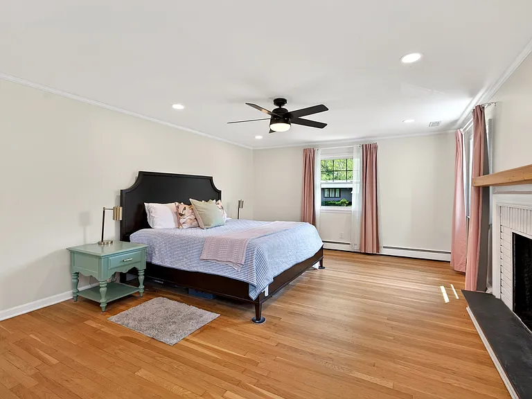 101 Davis Rd — Photo 26