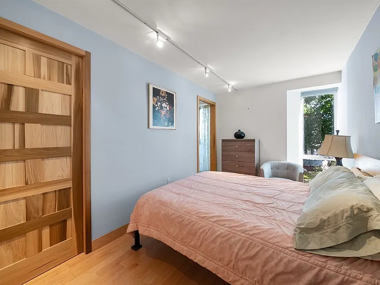 29 Concord Ave #302 — Photo 12