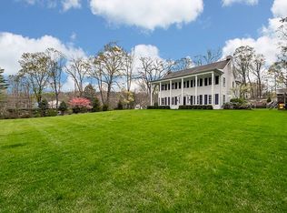 419 Whippoorwill Rd, Chappaqua, NY 10514