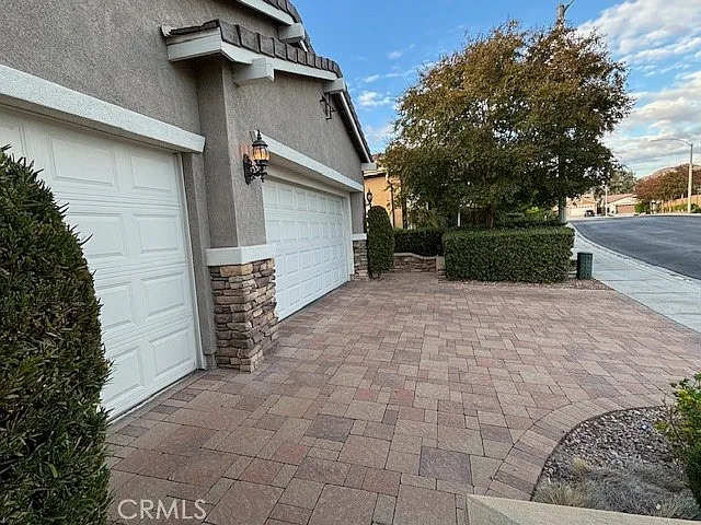 Studio, 266 sqft, $1,616 — Photo 3