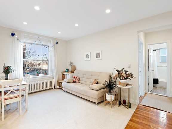 2nd image of 5605 31st Ave #I4p