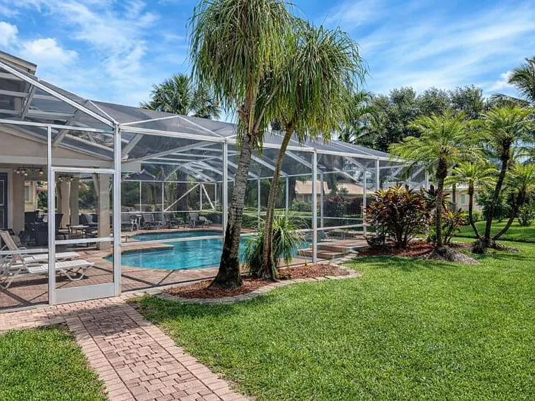 5034 Countrybrook Dr — Photo 13