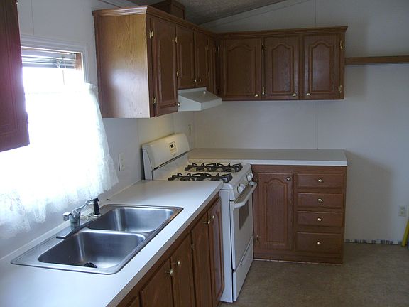 3rd image of 13720 Center St Lot 13