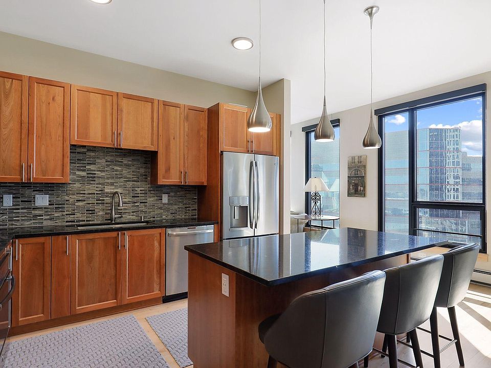 1st image of 1240 2nd St #533