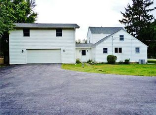 2439 N County Road 198, Fremont, OH 43420