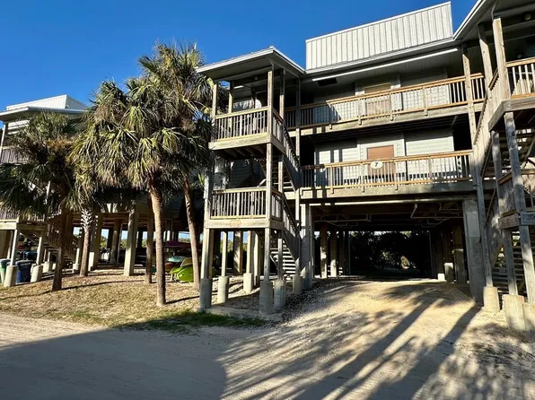 11 Old Mill Dr UNIT 7-F, Cedar Key, FL 32625
