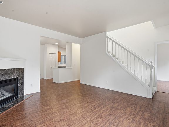 3rd image of 419 NE 7th Ave