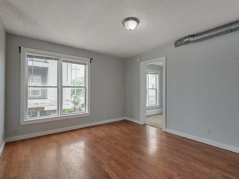 2912 Pleasant Ave #1-2-3 — Photo 5
