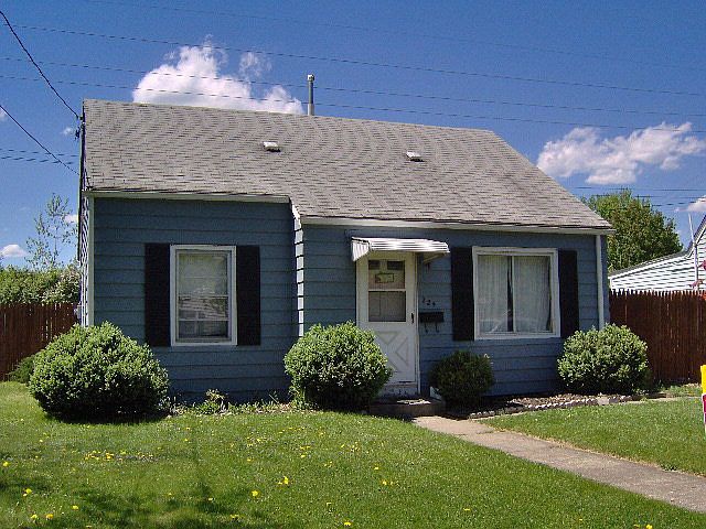 1st image of 224 Devonshire Dr