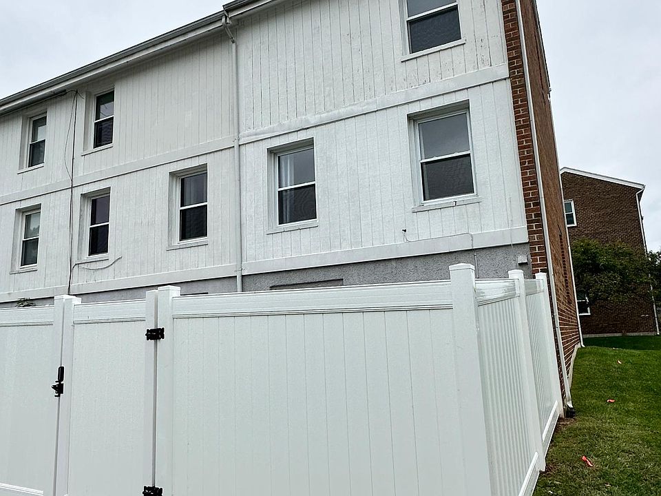 9432 Canterbury Riding Laurel MD Zillow