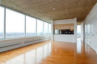 Kitchen / Living Room