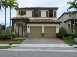 22739 SW 92nd Pl, Cutler Bay, FL 33190