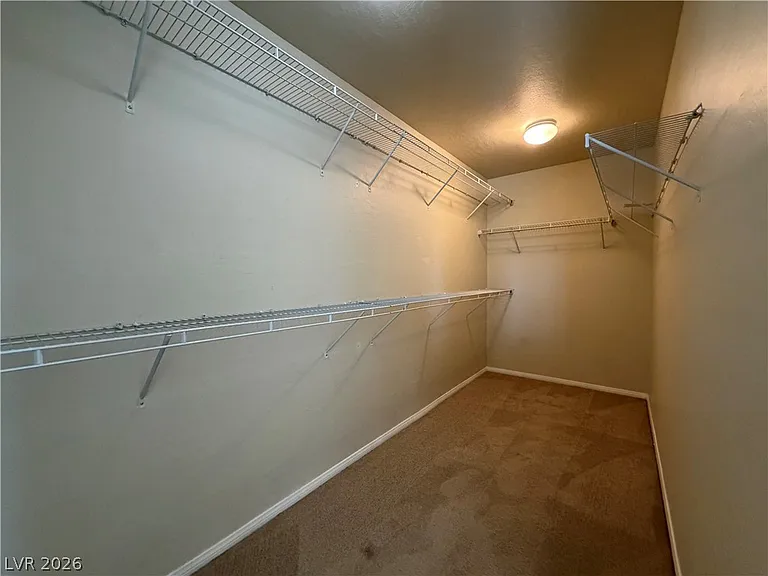 8323 Rygate Ave — Photo 14