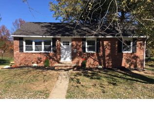 755 Broad St, Oxford, PA 19363